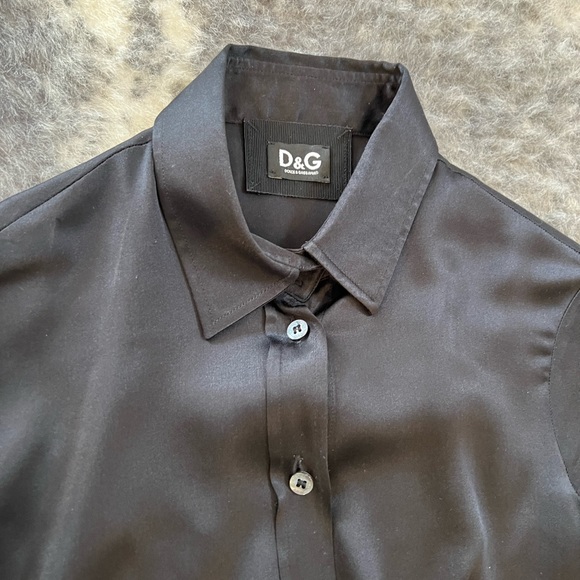 Dolce and Gabbana Silk Shirt - Picture 4 of 10